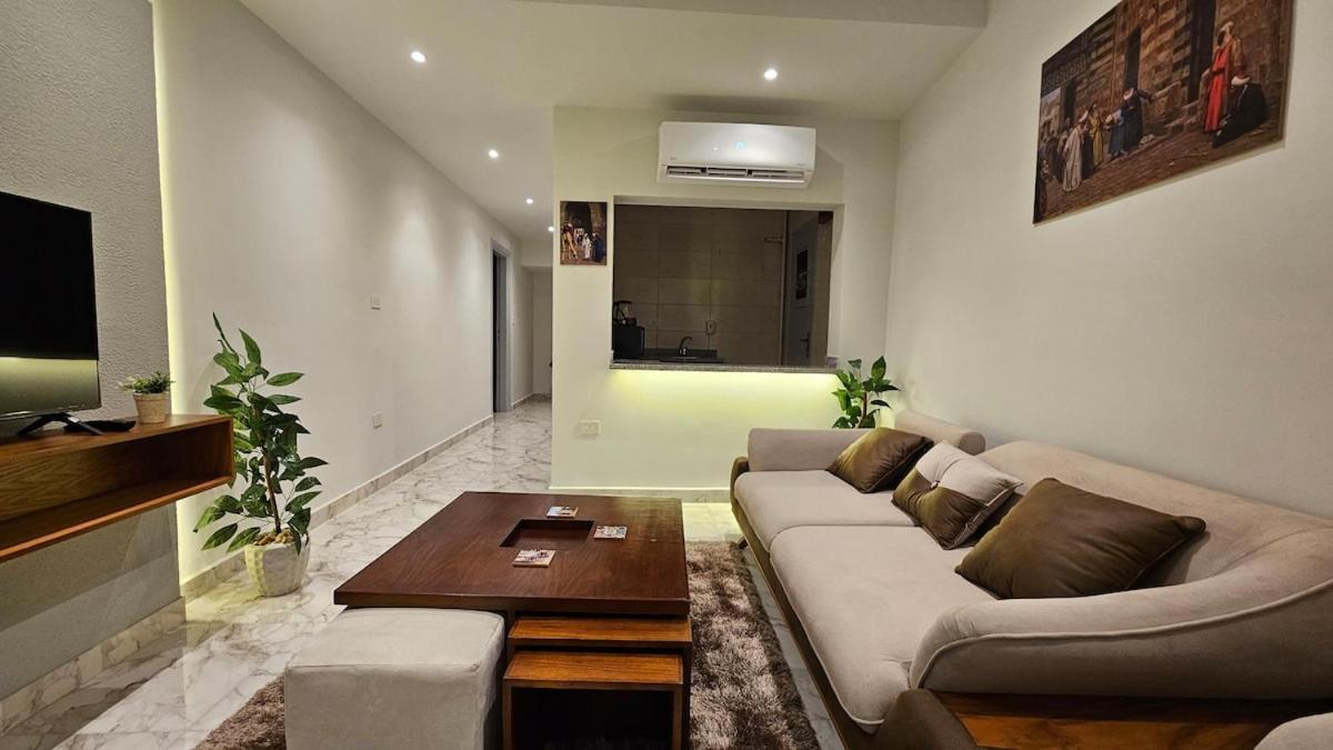 Dhb Downtown 1br 71a Apartment Cairo