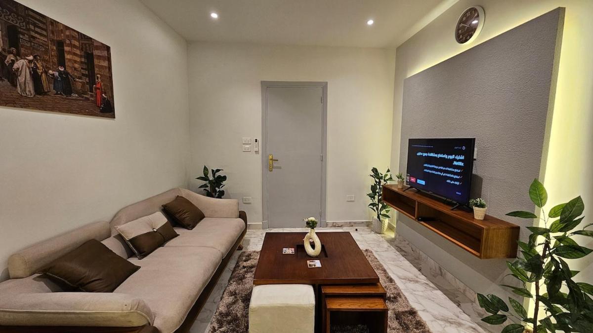 Dhb Downtown 1br 71a Apartment
